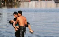 Đắk Nông: Đi bắt cá, 2 anh em ruột đuối nước chết thương tâm