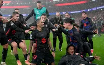 Barca ngược dòng kịch tính trước Benfica