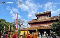 Đại Nội Huế dựng nêu đón Tết Nguyên đán