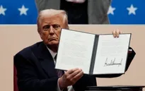 Sắc lệnh hành pháp mới của Tổng thống Donald Trump bị ngăn chặn
