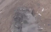 Chiến sự tại Kursk: Nga hạ xe tăng Abrams bằng drone cảm tử, Ukraine tổn thất lớn