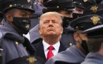 Tổng thống Trump chấm dứt DEI, phục hồi chức vụ cho những quân nhân từ chối tiêm vaccine COVID-19