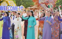 Lễ hội Áo dài TP Hồ Chí Minh hướng tới kỷ niệm 50 năm giải phóng miền Nam, thống nhất đất nước