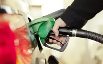 Giá xăng tại Mỹ dự báo tăng khi thuế quan mới có hiệu lực