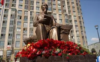 Quảng trường ở Saint Petersburg (Nga) được mang tên Hồ Chí Minh