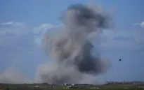 Israel tiếp tục không kích Gaza, ít nhất 20 người thiệt mạng