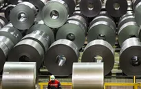 EU siết chặt nhập khẩu thép, đáp trả thuế quan của Mỹ