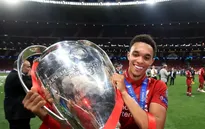 Trent Alexander-Arnold "đạp đổ luật bóng đá cổ xưa": Gia nhập Real Madrid khiến CĐV Liverpool dậy sóng!