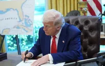 Tổng thống Trump gia hạn lệnh trừng phạt Nga