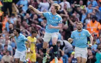 Vòng 32 Ngoại hạng Anh: Man City ngược dòng ngoạn mục