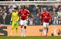 MU thảm bại trước Newcastle