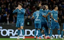 Thắng đậm Empoli, Napoli bám đuổi Inter Milan trong cuộc đua vô địch Serie A
