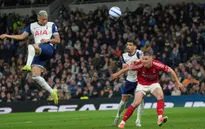 Vòng 33 Ngoại hạng Anh: Tottenham gục ngã trên sân nhà trước Nottingham Forest
