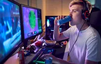 Tuyển thủ Esports và caffeine: Lợi bất cập hại?