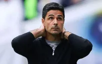 Arsenal gặp khó: Jurrien Timber chuẩn bị phẫu thuật, có thể lỡ giai đoạn đầu mùa sau