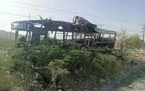 Đánh bom xe bus trường học ở Pakistan, hàng chục người thương vong