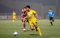 Thanh Hóa đánh rơi chiến thắng, Bình Định tạm thoát đáy bảng