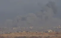 Israel nổ súng vào dòng người đi nhận viện trợ ở Gaza, ít nhất 30 người thiệt mạng