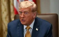 Ông Trump chỉ trích ông Putin, tuyên bố chuyển vũ khí đến Ukraine