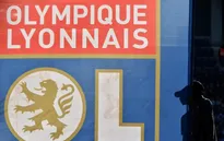 Lyon chính thức trụ hạng Ligue 1 nhờ 200 triệu Euro và PSG hỗ trợ

