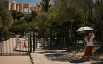 Hy lạp đóng cửa một phần di tích Acropolis trong đợt nắng nóng như thiêu đốt