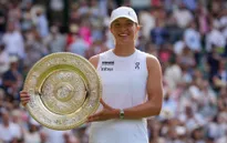 Lịch Sử Gọi Tên Iga Swiatek: Chức Vô Địch Wimbledon Đầu Tiên và Kỳ Tích Thế Kỷ