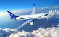 Phi công bẻ lái thoát hiểm ngoạn mục khi suýt đâm trúng máy bay ném bom B-52
