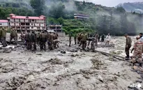 Lũ lụt gây chết người ở Himalaya có thể do sông băng sụp đổ