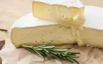 Pháp thu hồi phô mai mềm sau 2 ca tử vong nghi nhiễm khuẩn listeria 
