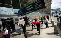 Nhân viên Air Canada tiếp tục đình công, hàng trăm nghìn hành khách bị ảnh hưởng