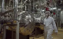 Iran tăng dự trữ urani làm giàu gần cấp độ vũ khí hạt nhân trước khi Israel tấn công