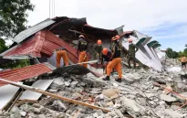 Philippines nỗ lực cứu hộ nạn nhân sau động đất