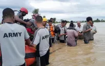 Lũ lụt và sạt lở đất cướp đi sinh mạng ít nhất 63 người tại Nepal và Ấn Độ