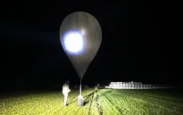 Phát hiện khinh khí cầu xâm nhập không phận, sân bay thủ đô của Litva tạm dừng hoạt động
