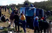 Tai nạn xe bus ở Argentina khiến 13 người chết, hàng chục người bị thương 