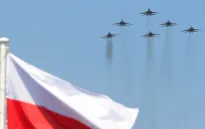 Ba Lan điều tiêm kích chặn máy bay trinh sát Nga bay qua biển Baltic