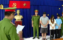 Lật tẩy chiêu tài xế taxi "gài" ma túy vu khống đồng nghiệp