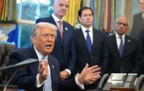Tổng thống Trump tuyên bố không loại trừ hành động quân sự với Venezuela