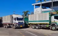 Thái Lan chặn các xe chở nhiên liệu qua biên giới với Lào