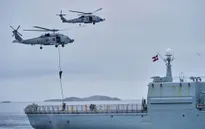 Tổng thống Trump không loại trừ “phương án quân sự” với Greenland