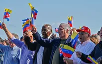 Venezuela khẳng định quan hệ bền chặt, sát cánh cùng Cuba