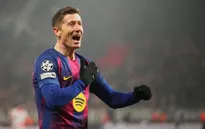 Lewandowski thiết lập cột mốc đặc biệt trong chiến thắng của Barcelona