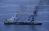 Houthi đe dọa tiếp tục tấn công tàu trên Biển Đỏ khi tàu sân bay Mỹ tiến về phía Iran