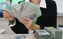 Fitch Ratings nâng hạng công cụ nợ: Việt Nam rộng cửa đón dòng vốn quốc tế