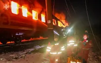 Nga tấn công tàu khách tại Kharkov, ít nhất 5 người thiệt mạng