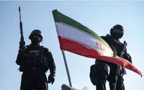 Iran tuyên bố sẽ đánh các căn cứ Mỹ trong khu vực nếu Tehran bị tấn công 