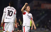 AC Milan giành 3 điểm kịch tính trước Pisa