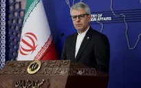 Iran phản ứng cứng rắn trước sức ép từ Mỹ