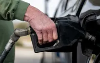 OPEC+ nhất trí tăng sản lượng dầu