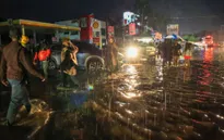 Mưa lũ ở Nairobi (Kenya) khiến hàng chục người thiệt mạng, hàng loạt chuyến bay bị gián đoạn